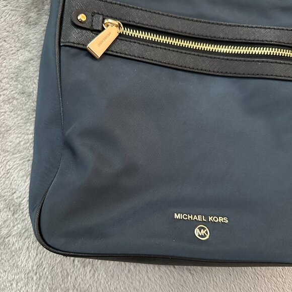 Michael Kors Jet Set Nylon Crossbody Purse Bag Navy Blue - Picture 2 of 8